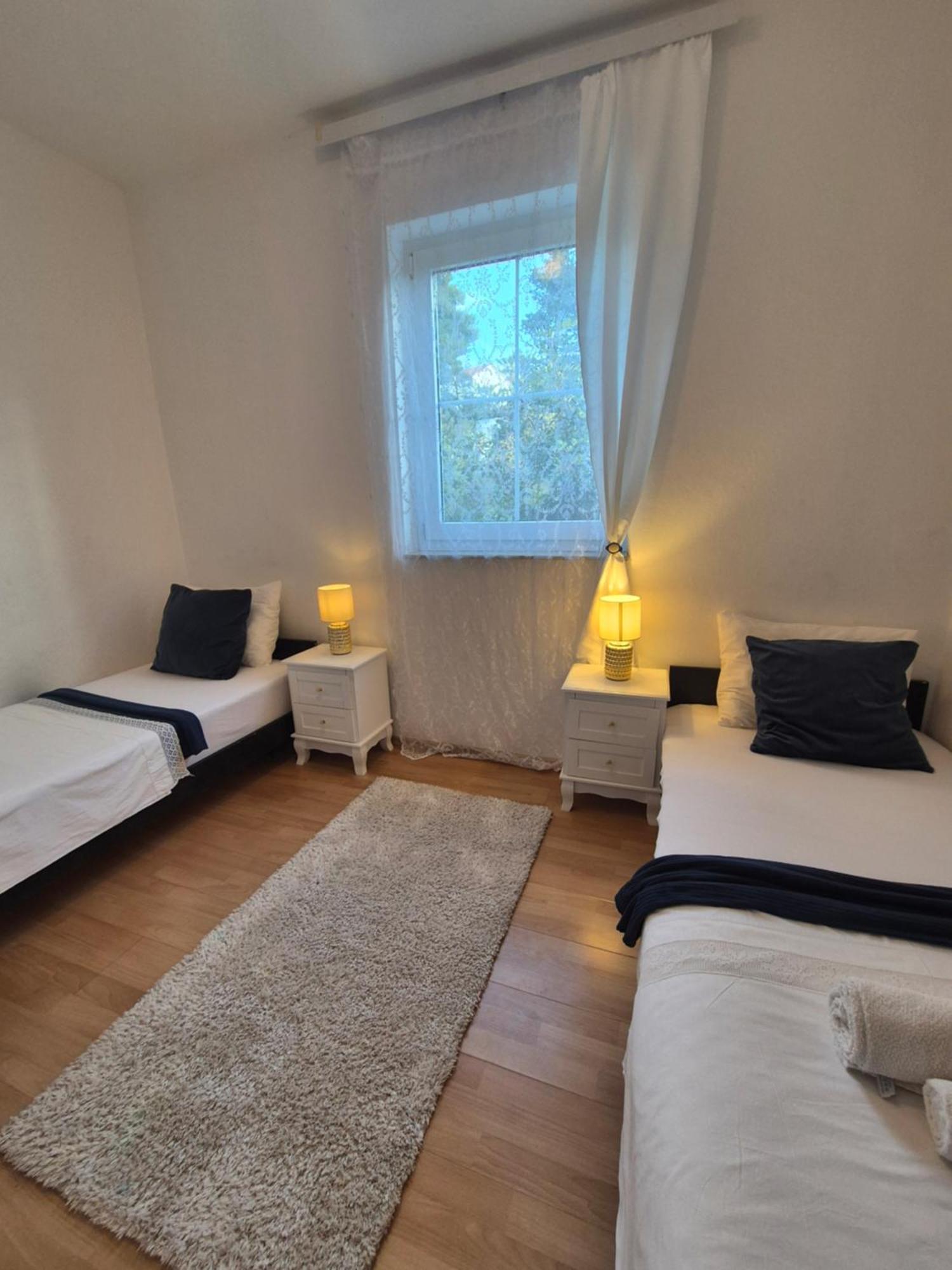 Apartment David With Rich Welcome Package Postira